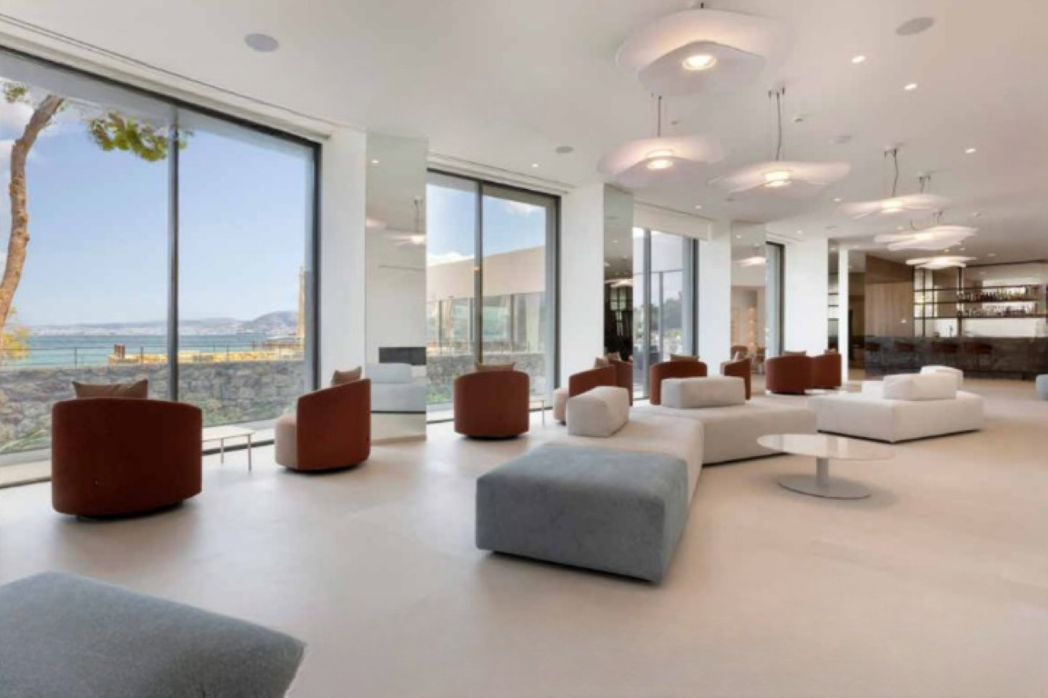 lobby